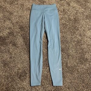 Nike women’s xs sky blue leggings